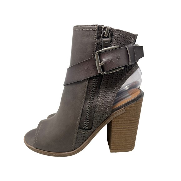 DV Dolce Vita Shoes - DV Dolce Vita Block Heel Ankle Booties Women Size 6 1/2 Peep Toe Buckle Detail